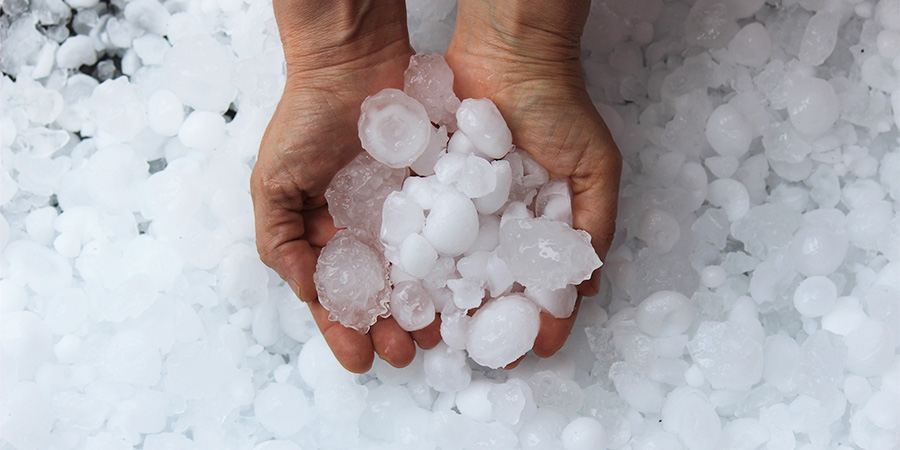 varied-sizes-hail-stones
